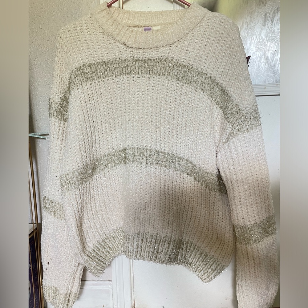 Altar’d state sweater